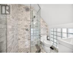 30 Edgewood Crescent, Toronto, ON M4W3A9 Photo 35