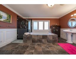 15775 39a Avenue, Surrey, BC V3Z0L1 Photo 24
