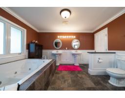 15775 39a Avenue, Surrey, BC V3Z0L1 Photo 25