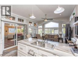 212, 10046 Township Road 422, Rural Ponoka County, AB T4J1V9 Photo 6