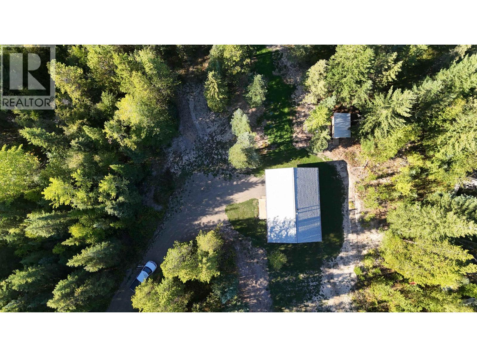 22732 PITKA ROAD, Fort Fraser — photo 3