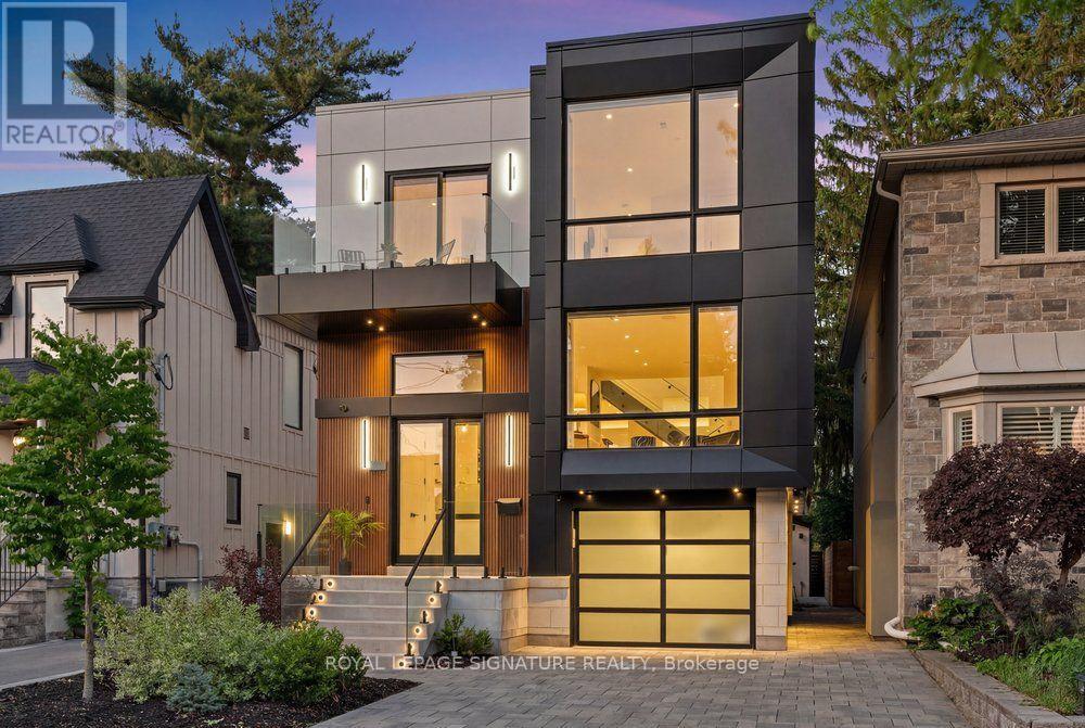 39 DERWYN ROAD - 1