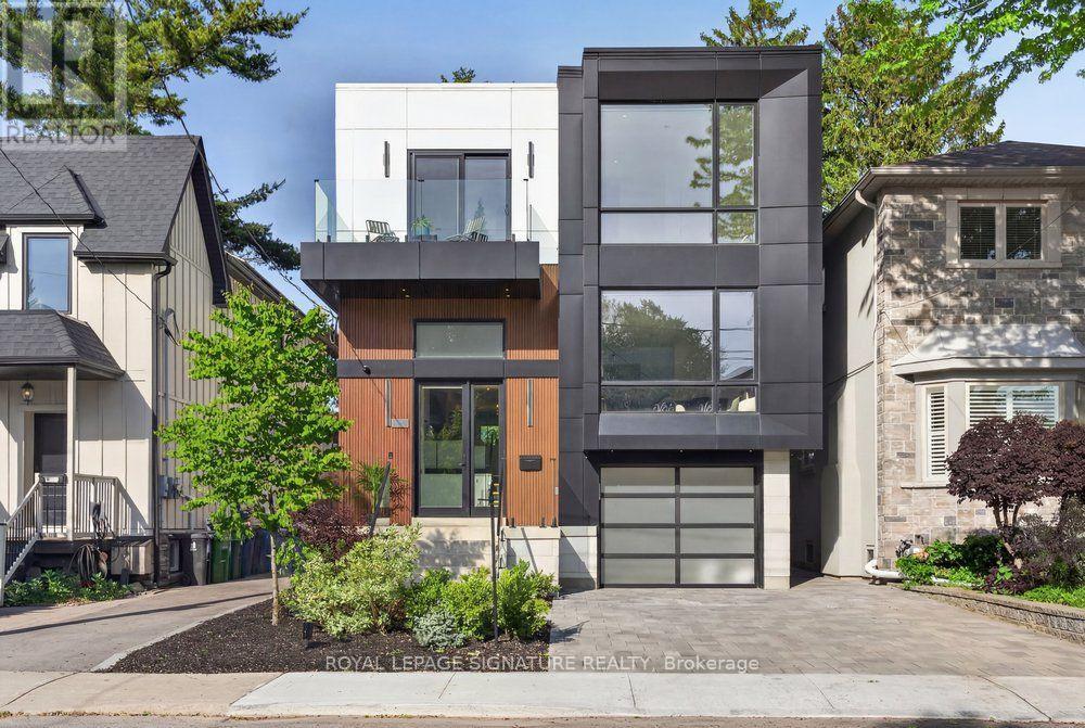 39 DERWYN ROAD - 2