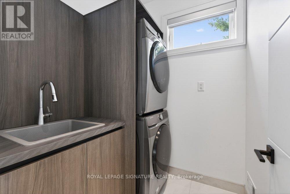 39 DERWYN ROAD - Image 40