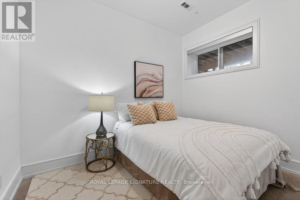 39 DERWYN ROAD - Image 44