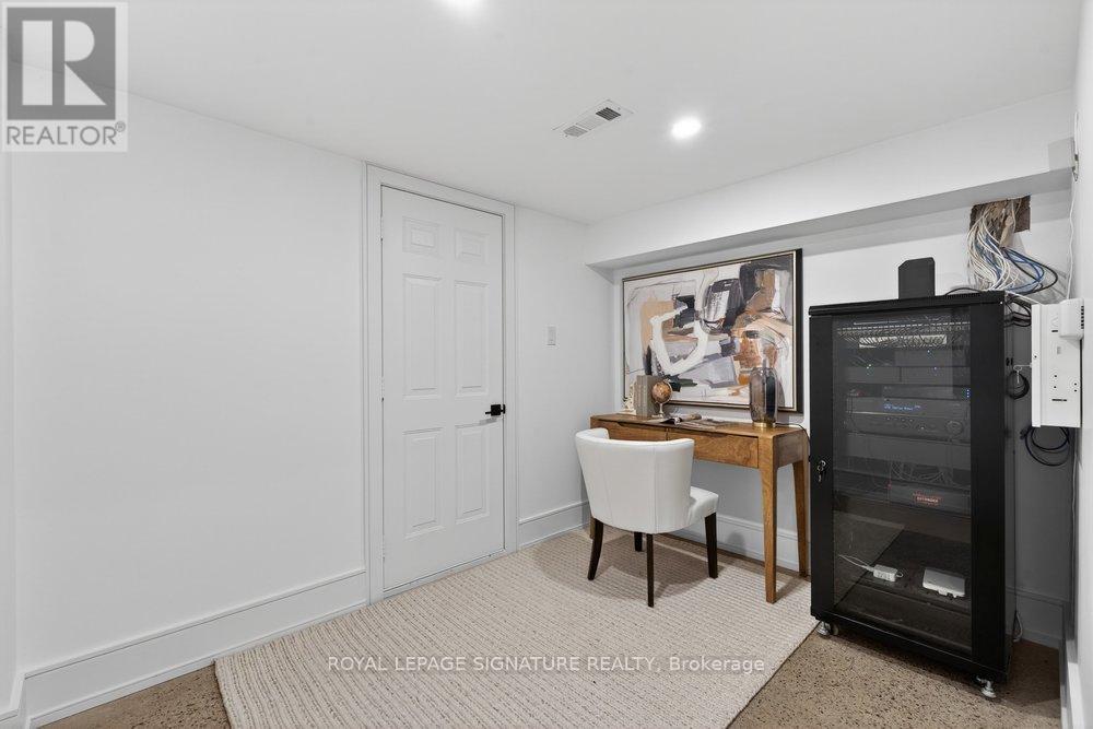 39 DERWYN ROAD - Image 47