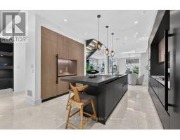 Dining room - 39 Derwyn Road, Toronto, ON M4J4N1 Photo 12