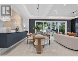 Living room - 39 Derwyn Road, Toronto, ON M4J4N1 Photo 14