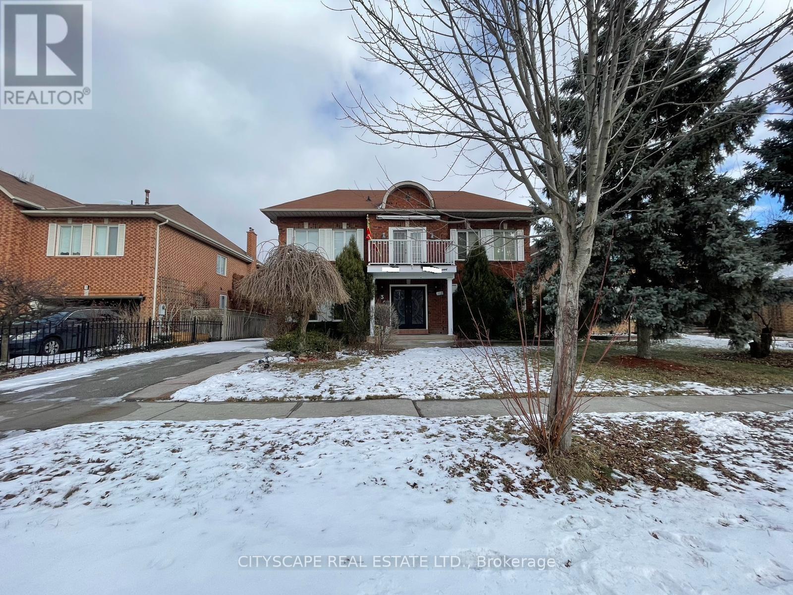 3 LEAH CRESCENT - Image 3