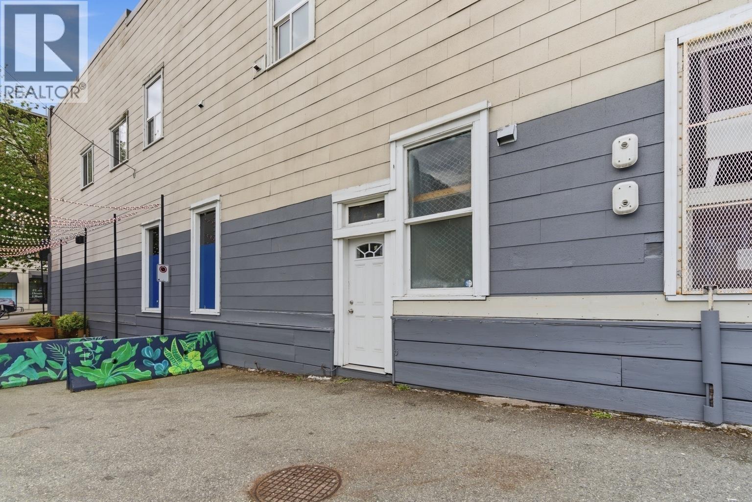 128 LONSDALE AVENUE, North Vancouver — photo 3