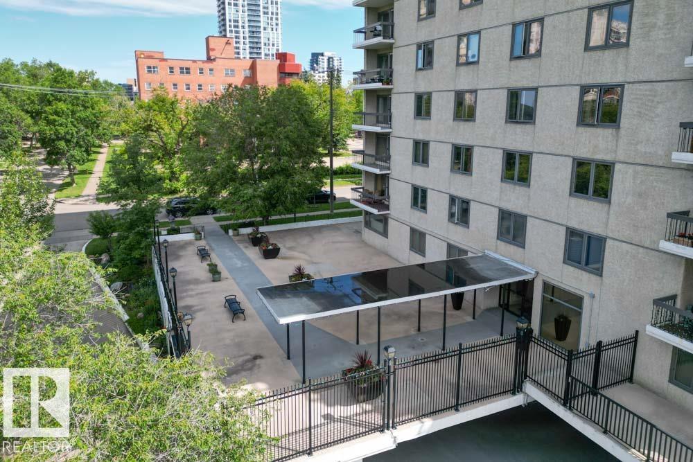 #1203 9737 112 ST NW - 25