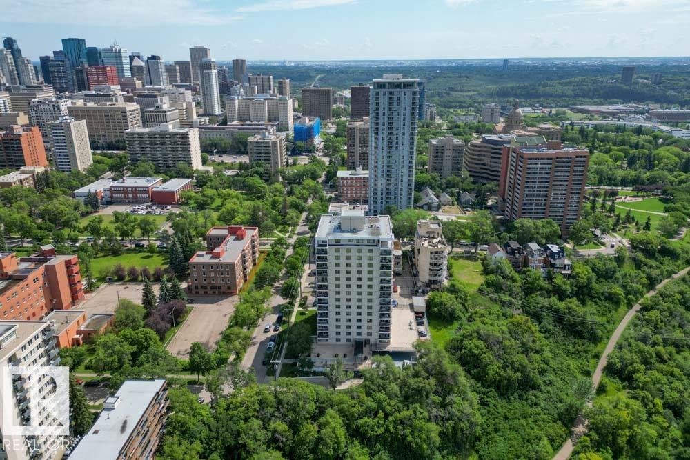 #1203 9737 112 ST NW - Image 26