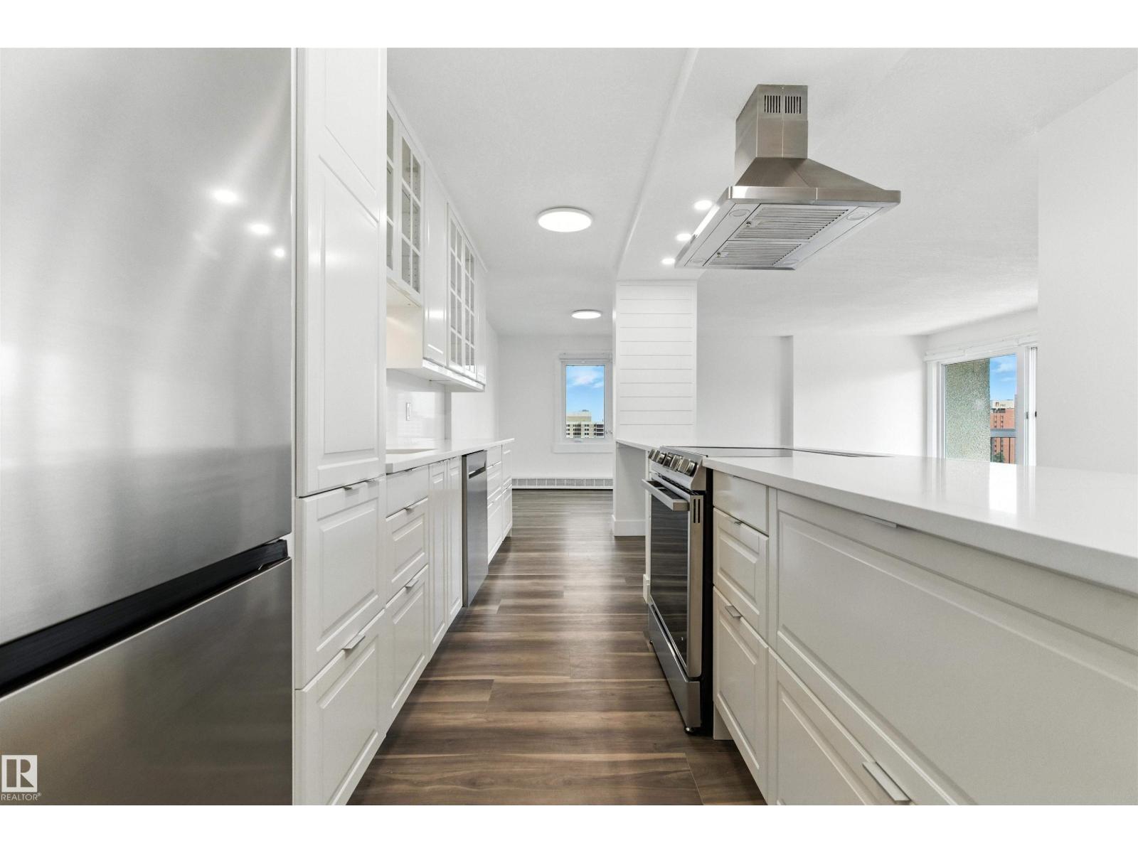 #1203 9737 112 ST NW - 4