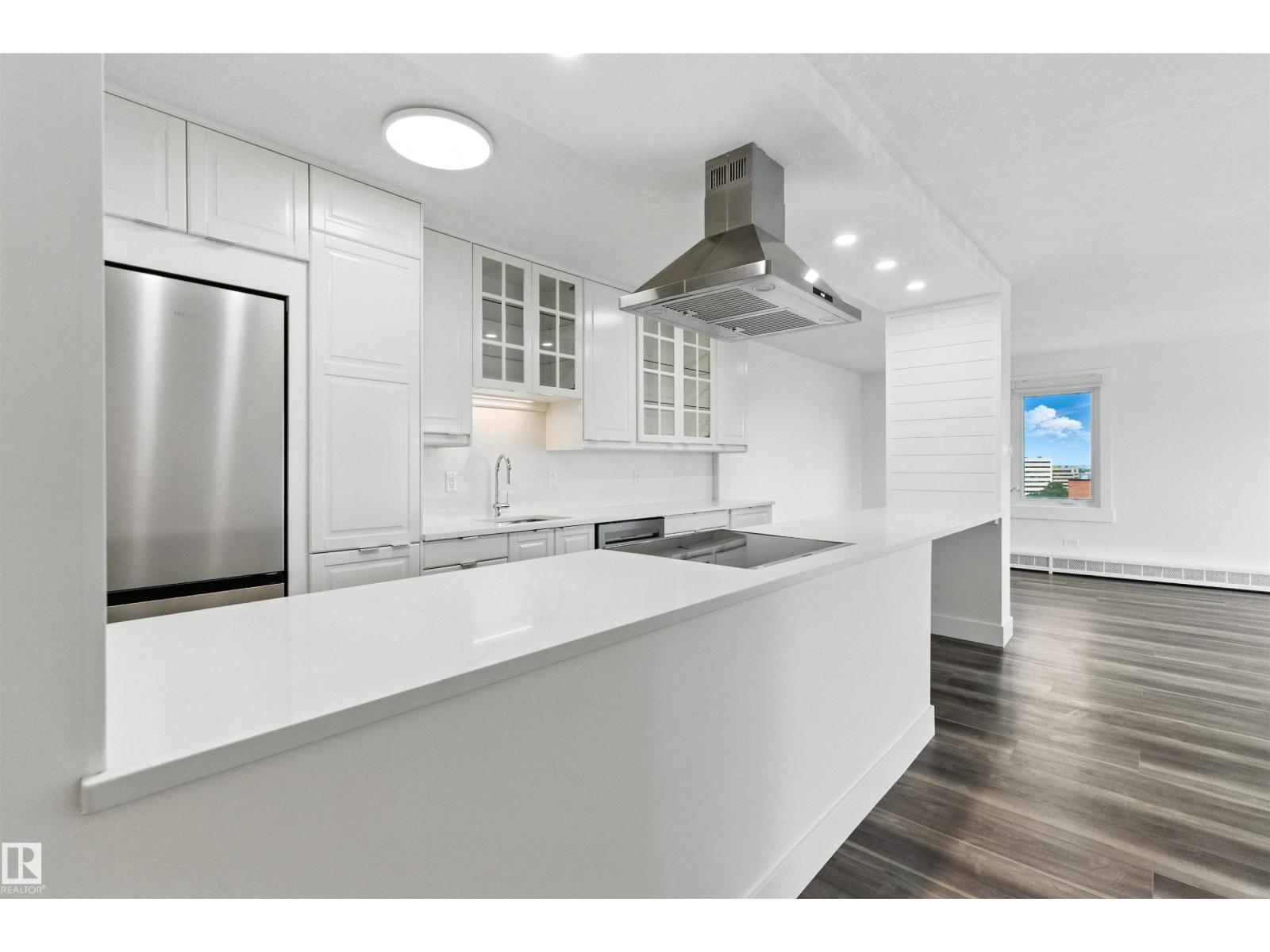 #1203 9737 112 ST NW - 6