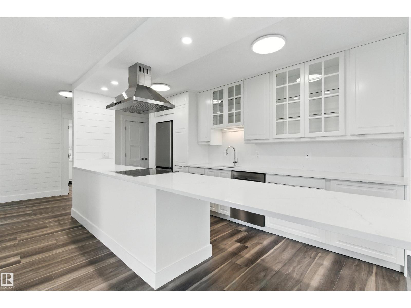 #1203 9737 112 ST NW - Image 8
