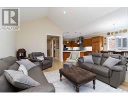 15 Valleystream Circle, Brampton, ON L6P2E2 Photo 6