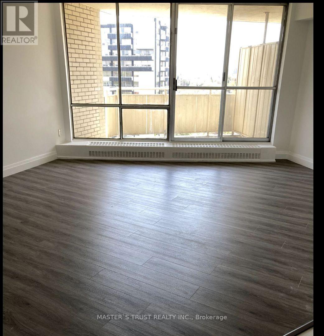 #201 330 DIXON ROAD E - 6