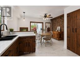 208 Ross Avenue, Sarnia, ON N7T1J7 Photo 13