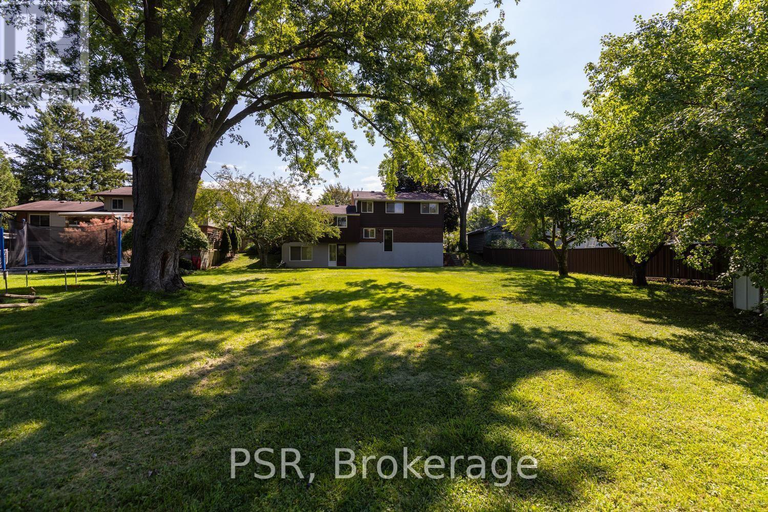 68 HALLIWELL DRIVE — photo 3