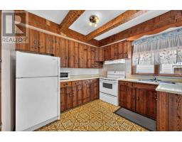 208 Ross Avenue, Sarnia, ON N7T1J7 Photo 9