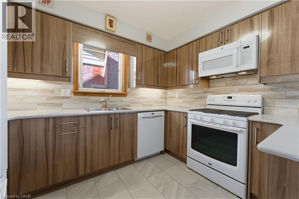 413 ACADIA Drive - 10