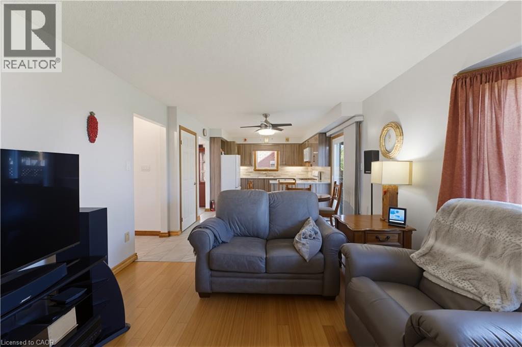 413 ACADIA Drive - 15