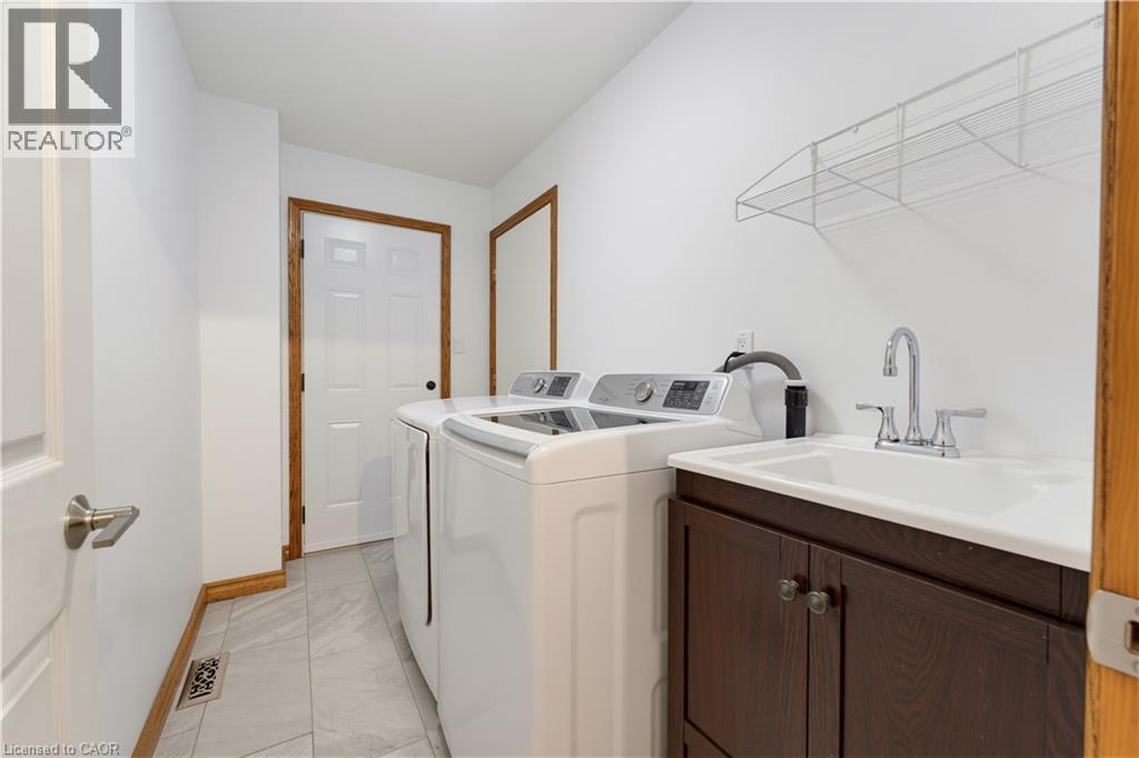 413 ACADIA Drive - 18