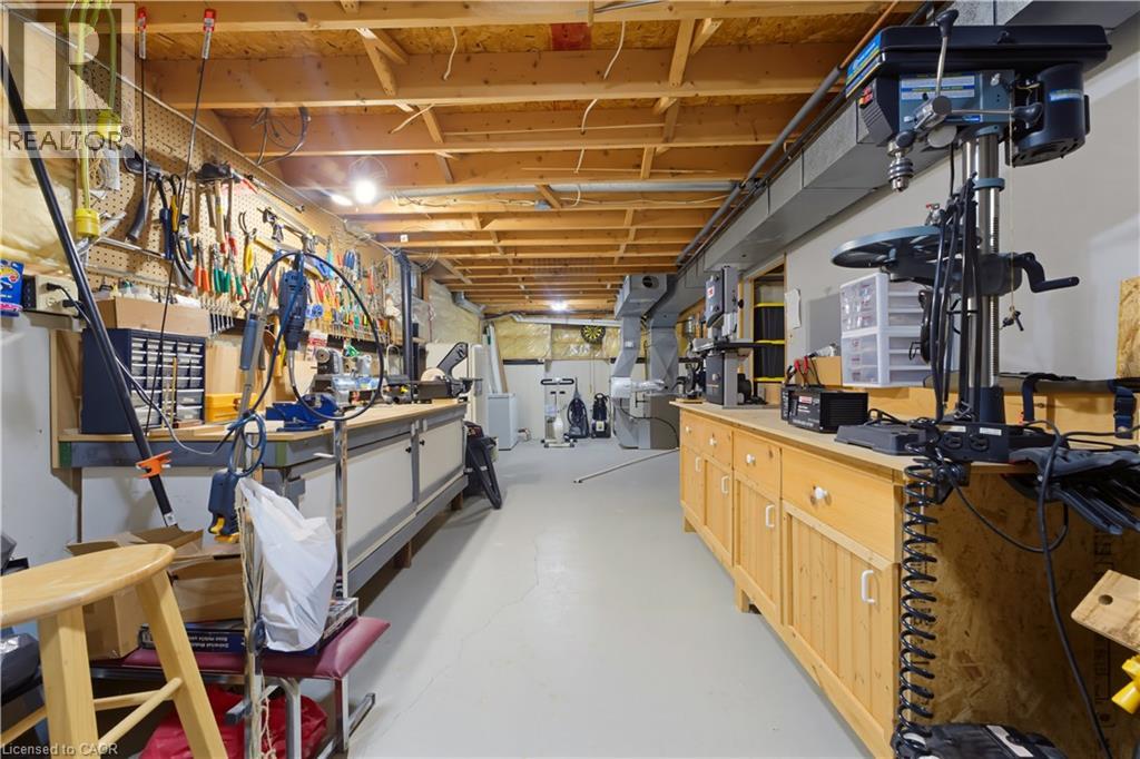 413 ACADIA Drive - Image 28