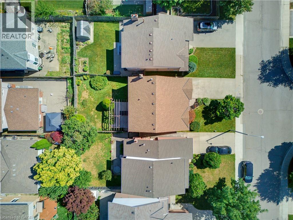 413 ACADIA Drive - Image 40