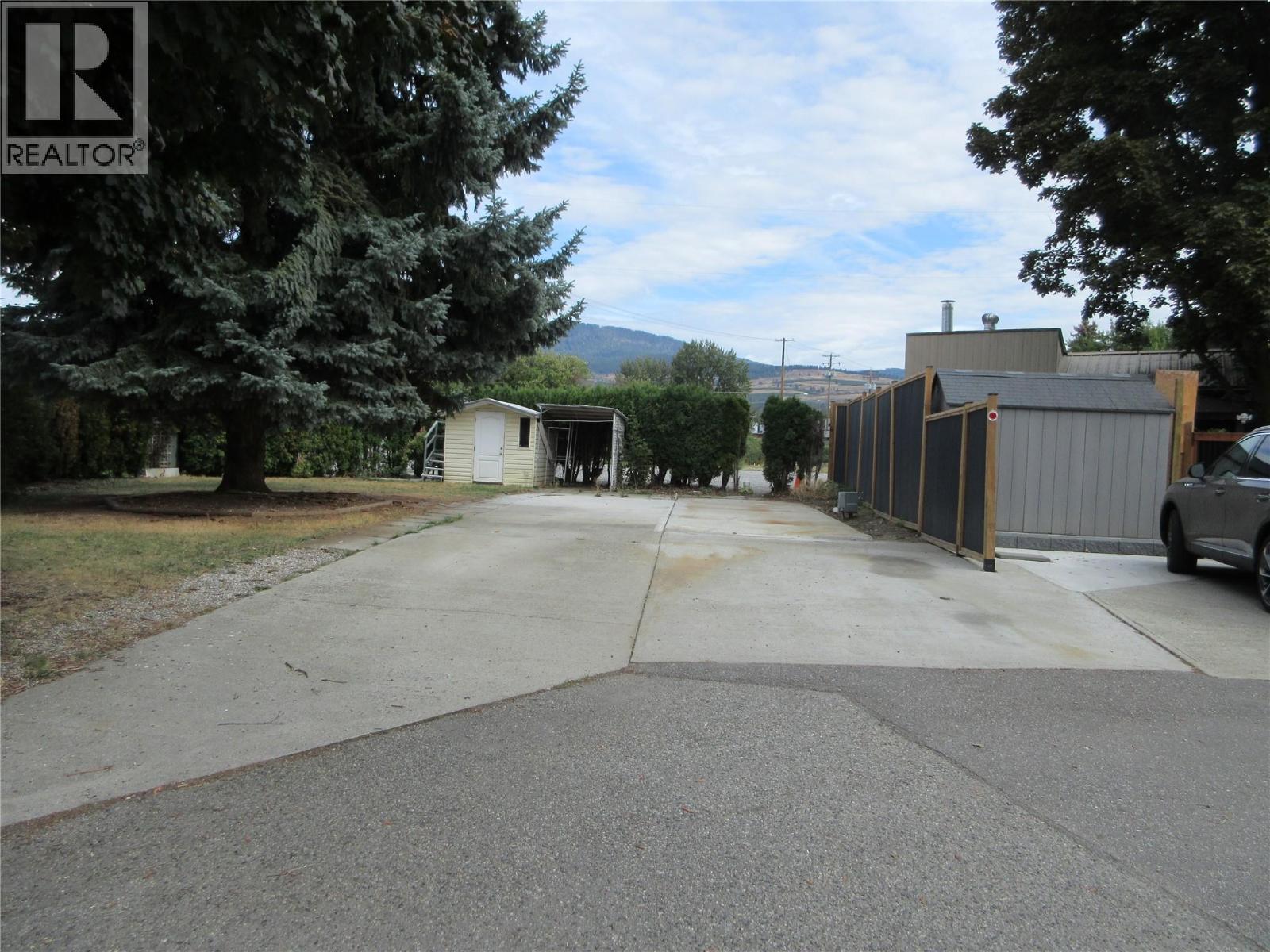 522 415 Commonwealth Road, Kelowna