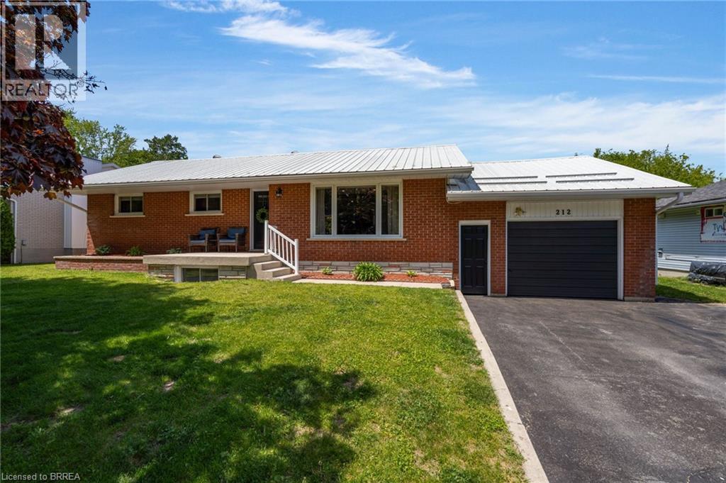 212 HAMILTON Drive, Stayner — photo 5