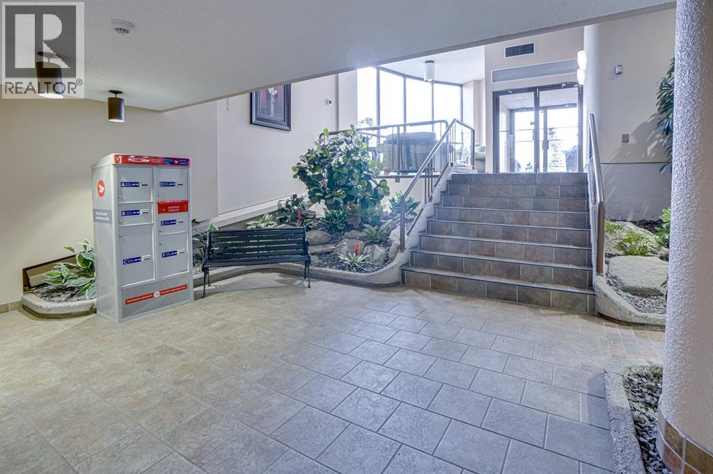 #3101 7030 Coach Hill Road SW - 35