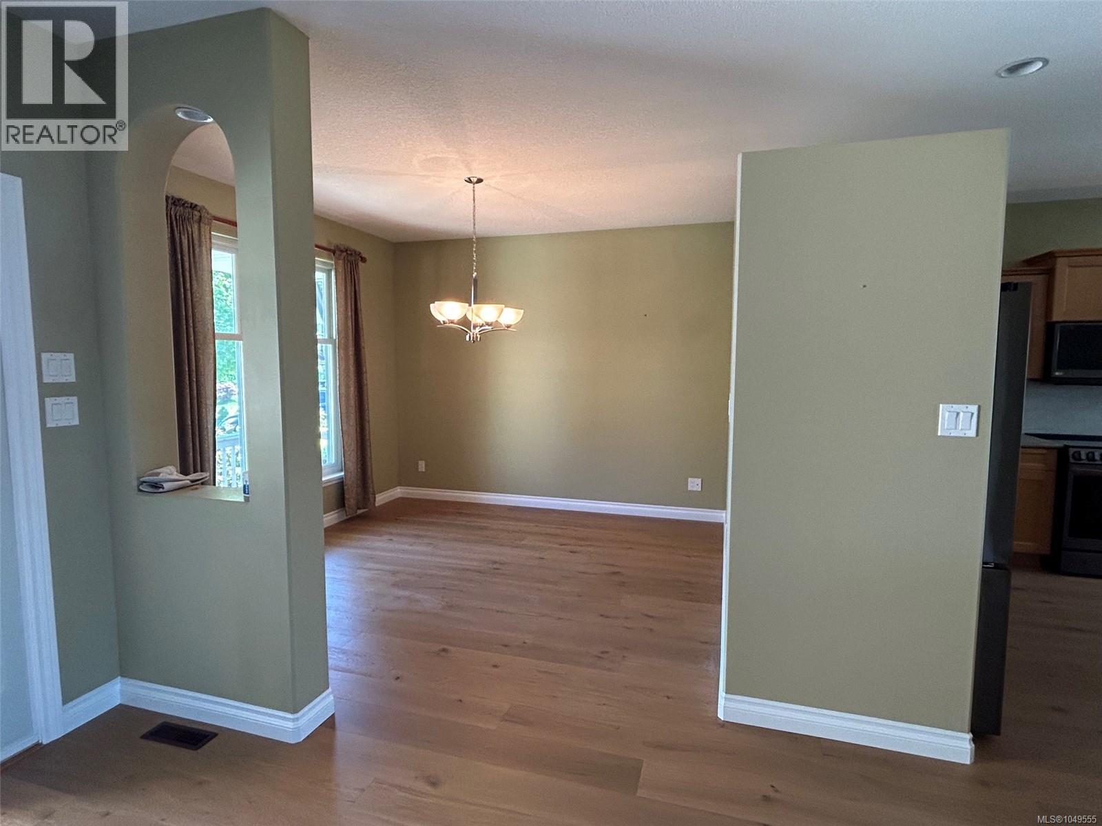 2984 Thurston Pl - 6