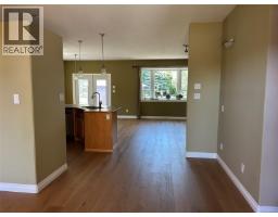 2984 Thurston Pl, Campbell River, BC V9H0A6 Photo 10