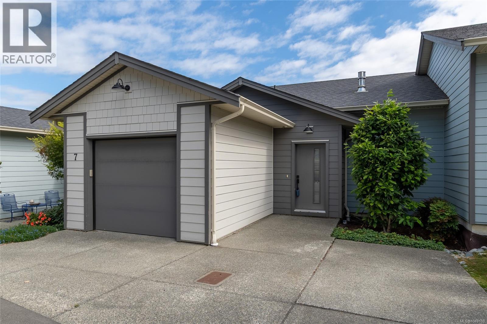 #7 3195 Herons Way - 5