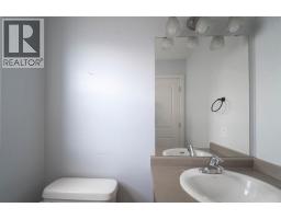 112 Sandstone Lane, Fort Mcmurray, AB T9K0S7 Photo 15