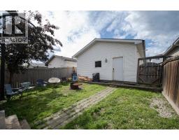 112 Sandstone Lane, Fort Mcmurray, AB T9K0S7 Photo 39