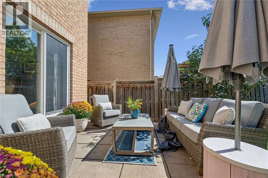 97 MEADOWLARK Drive - Image 37