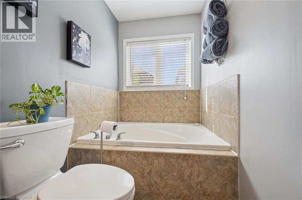 97 MEADOWLARK Drive - 23