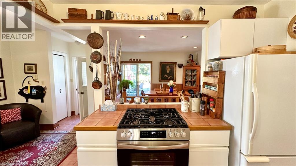 25 HELEN Boulevard - 12