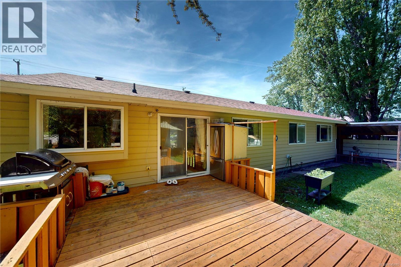 1382 McKenzie Ave - Image 50