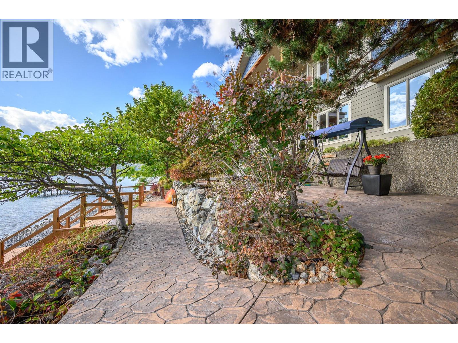 #11 100 Kestrel Place - Image 51