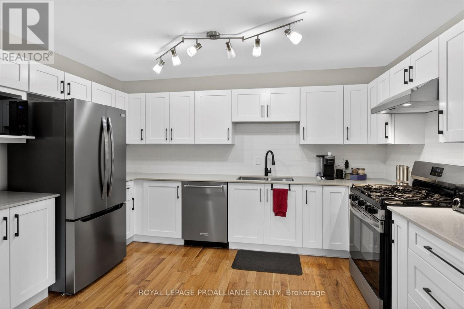 644 TRAILVIEW DRIVE, Peterborough (Ashburnham Ward 4) — photo 7