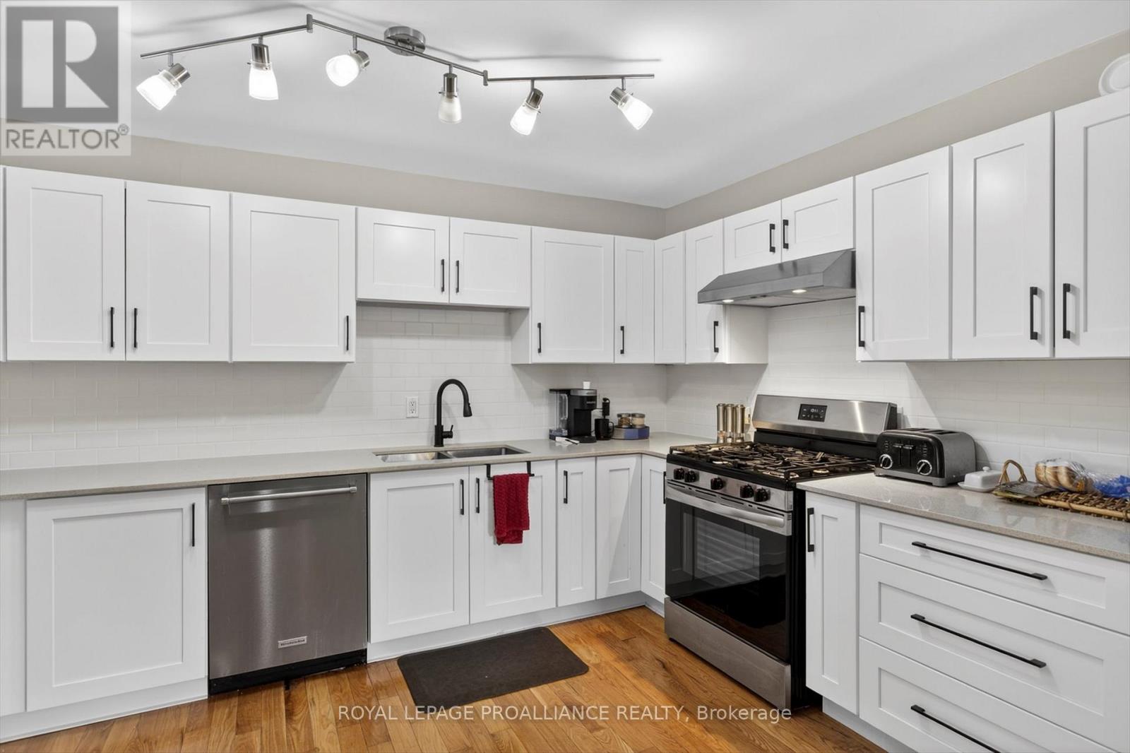 644 TRAILVIEW DRIVE, Peterborough (Ashburnham Ward 4) — photo 8