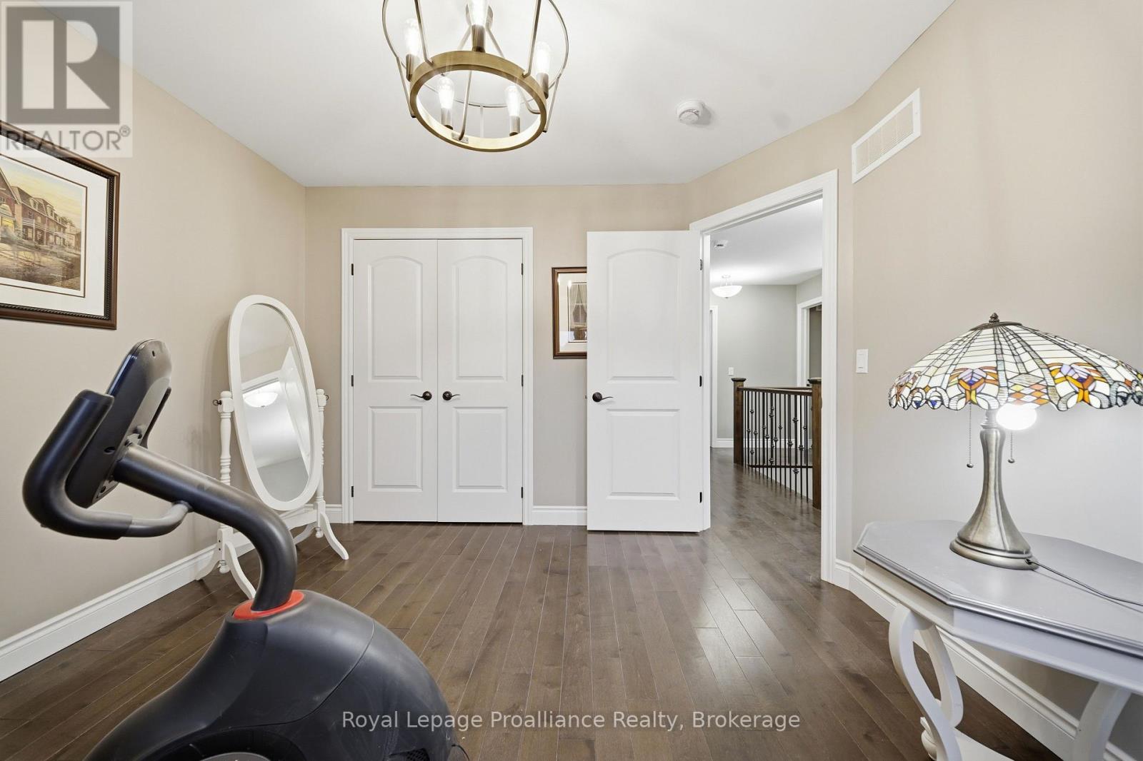 32 WALNUT CRESCENT - Image 24