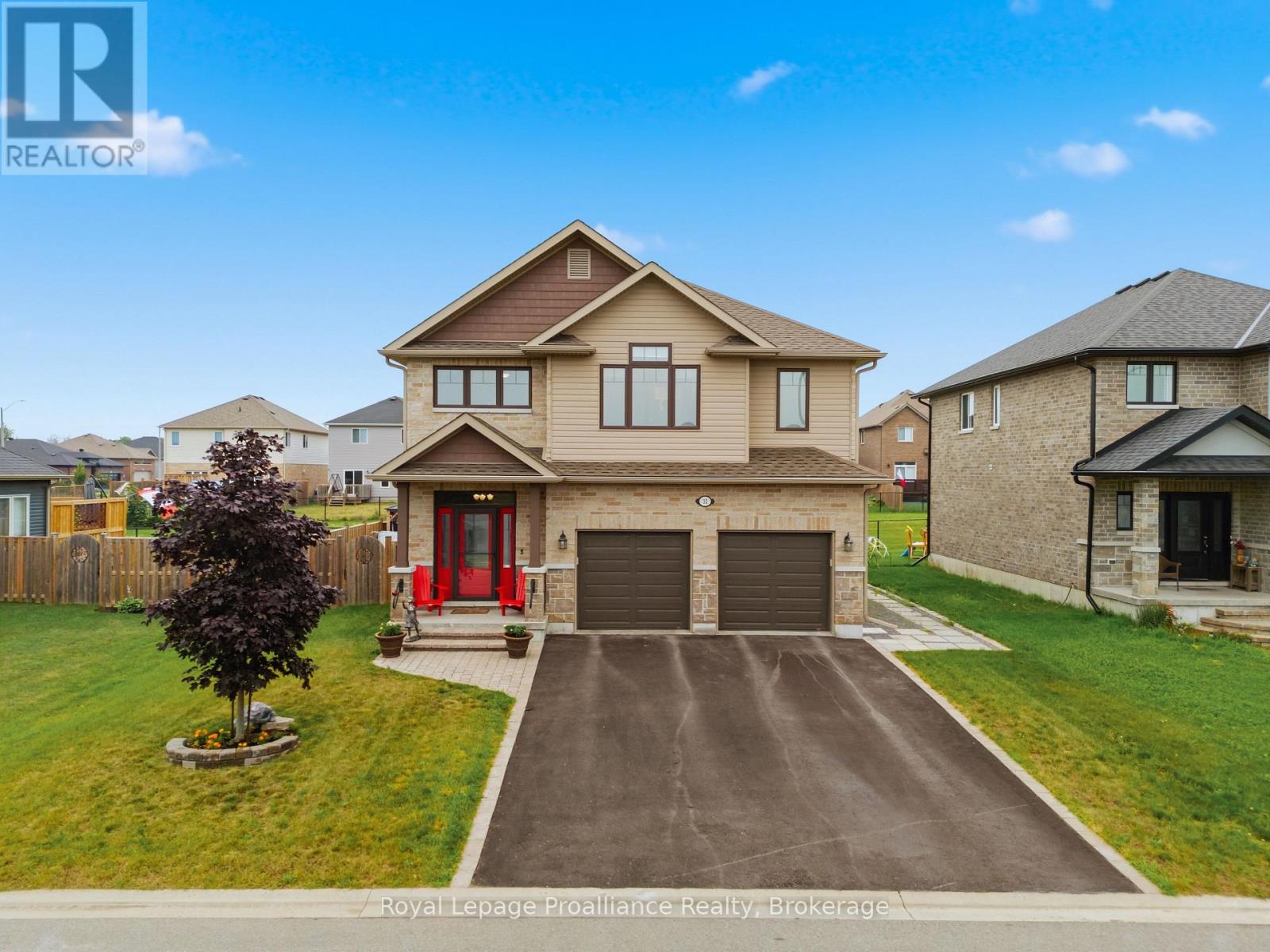 32 WALNUT CRESCENT - Image 45