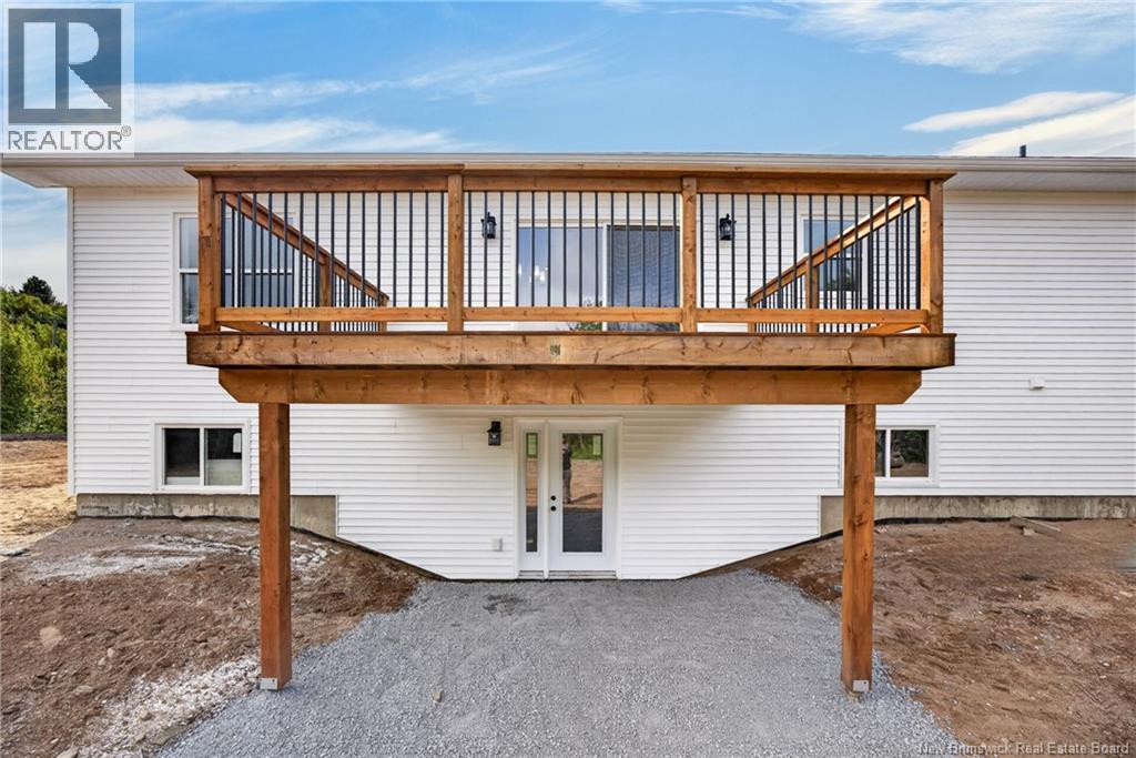 14 Hemlock Street, Penniac — photo 3