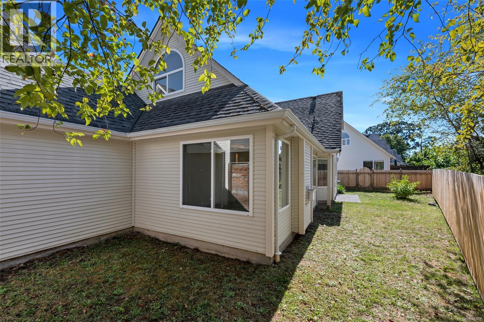 #7 3365 Auchinachie Rd - 35