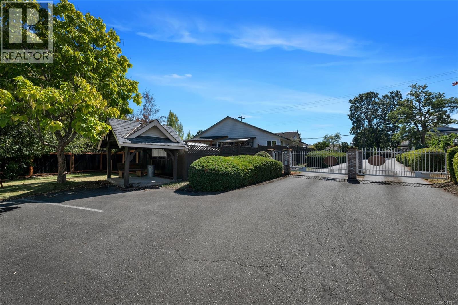 #7 3365 Auchinachie Rd - 37