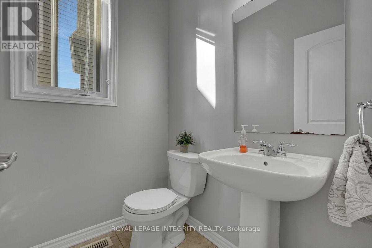 256 PONDEROSA STREET - Image 24